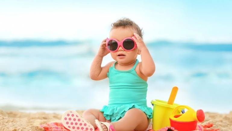 6 cuidados com os olhos das crianças nas férias