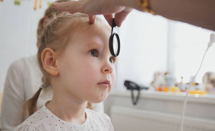 Quando levar a criança para uma consulta com o oftalmopediatra?