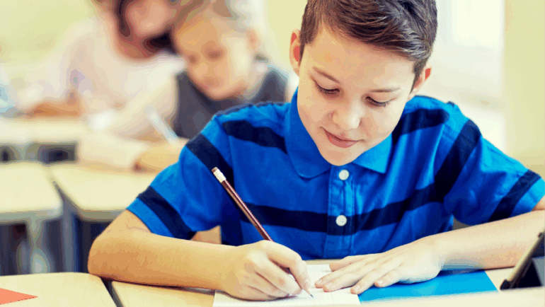 Cirurgia de estrabismo melhora qualidade de vida das crianças, aponta estudo